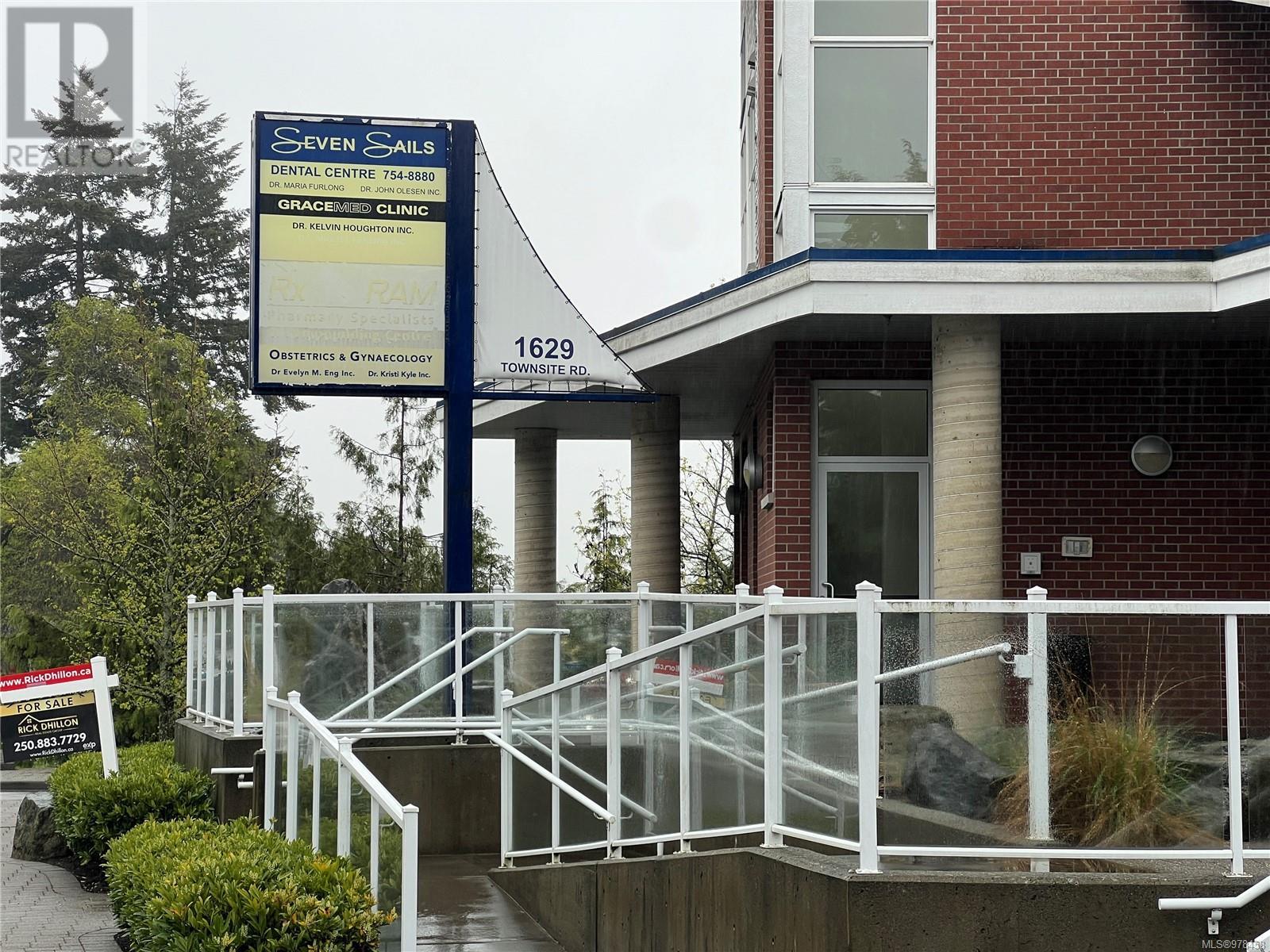 103 1629 Townsite Rd, Nanaimo, British Columbia  V9S 1N3 - Photo 11 - 978458